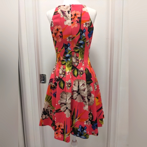 Vince Camuto Fit and Flare Floral Dress - Picture 3 of 8